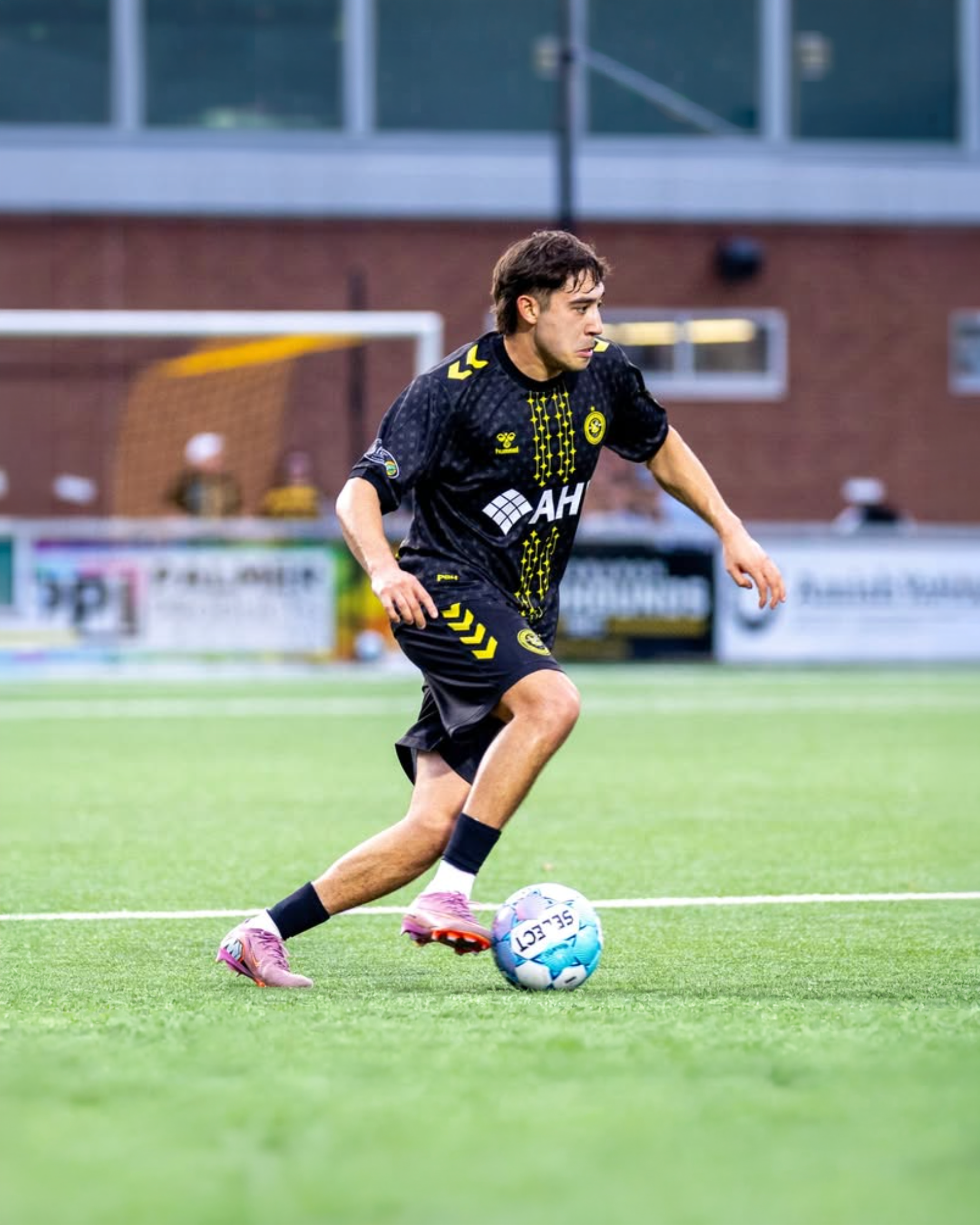 Max Viera